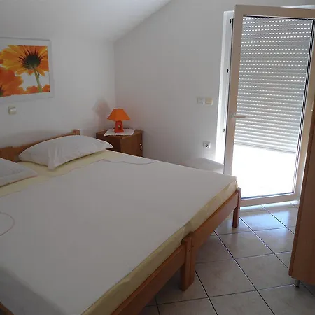 Slavica * Split