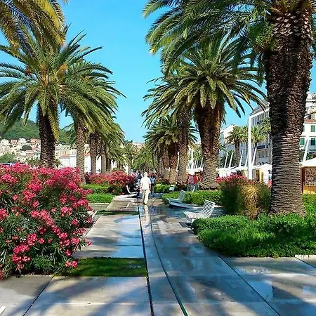 Slavica * Split