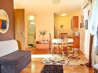 Slavica Apartment Split