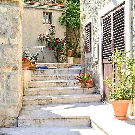 Slavica Apartment